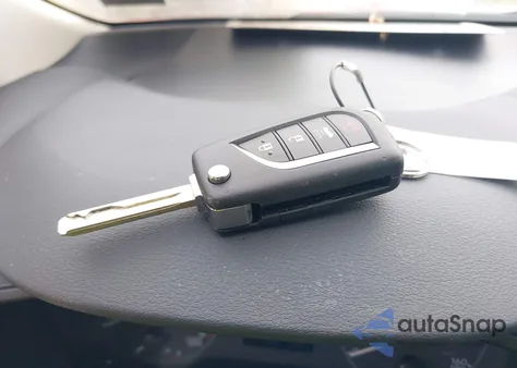 2025 Toyota Corolla Le из США, поврежденный, VIN 5YFB4MDE8SP268815